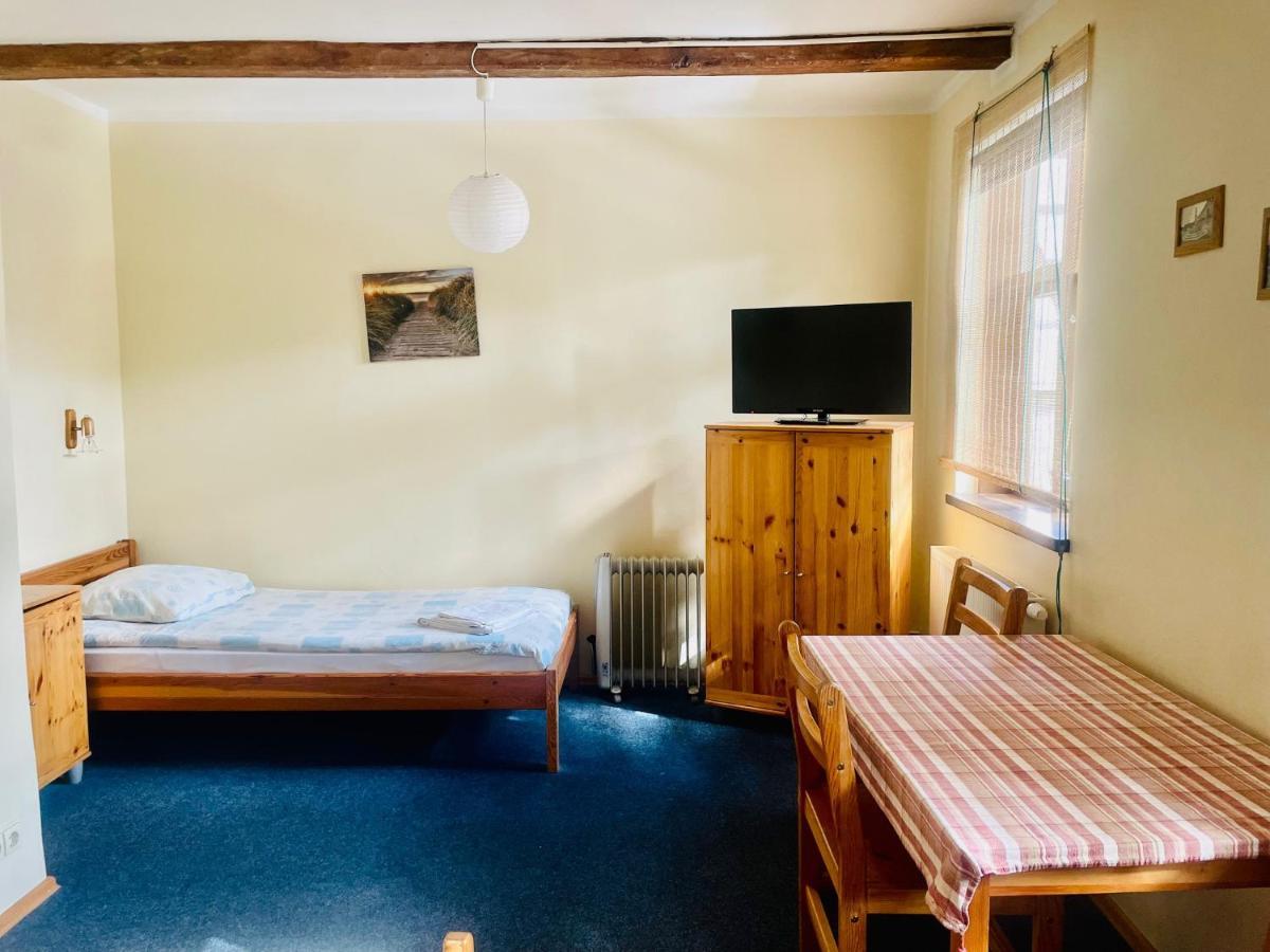Express Guest House 克莱佩达 外观 照片