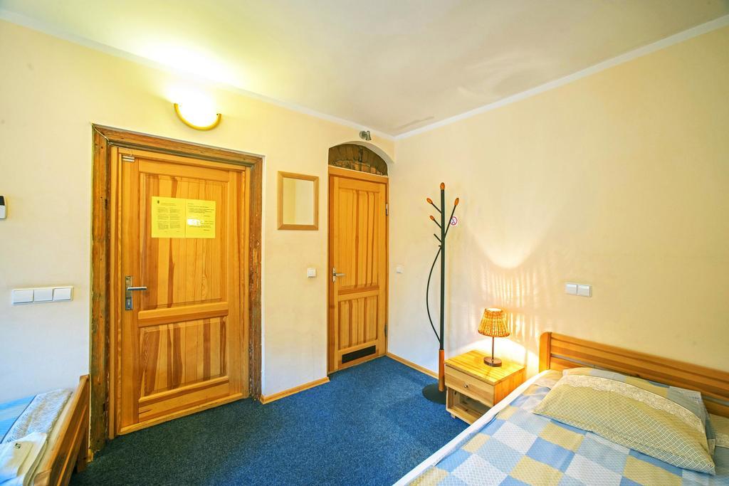 Express Guest House 克莱佩达 外观 照片