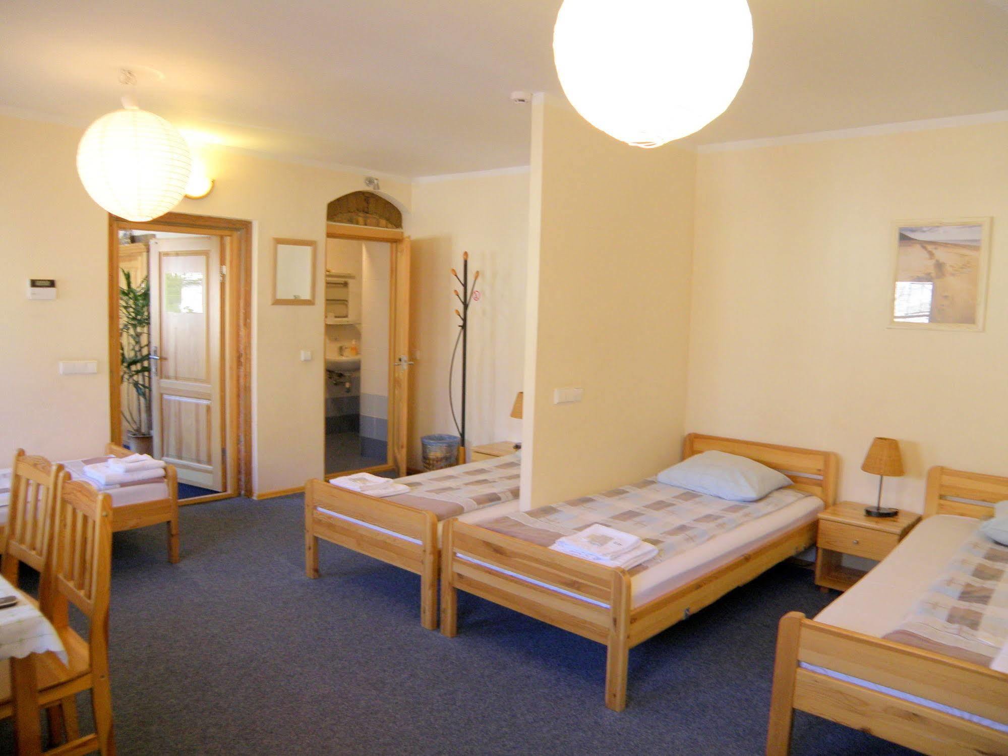 Express Guest House 克莱佩达 外观 照片
